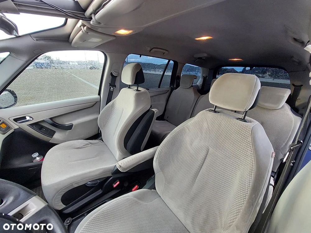 Citroën C4 Picasso 2.0 HDi Equilibre Exclusive MCP - 24