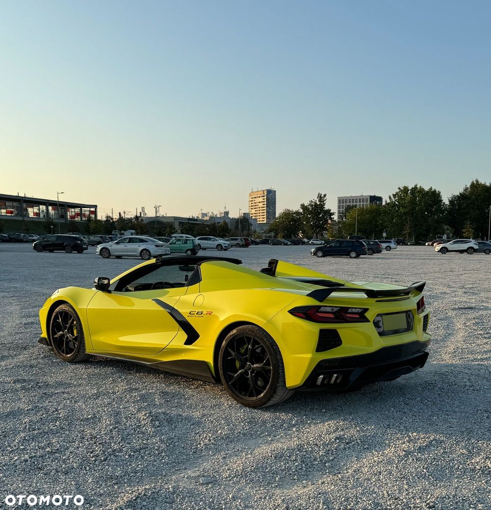 Chevrolet Corvette - 8