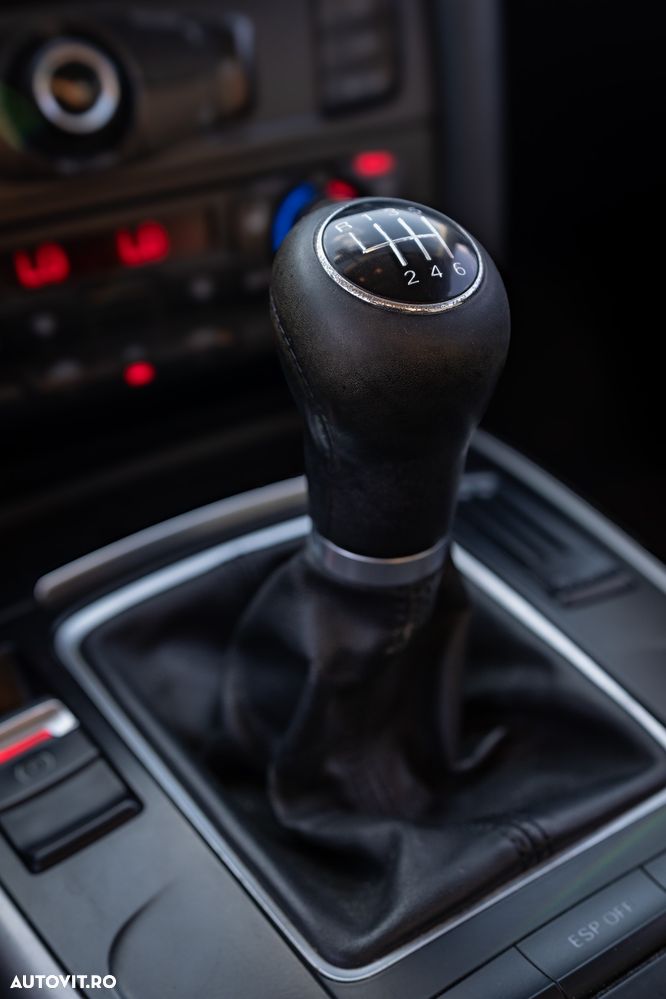 Audi A4 Limuzina 2.0 TDI B8 Quattro - 4