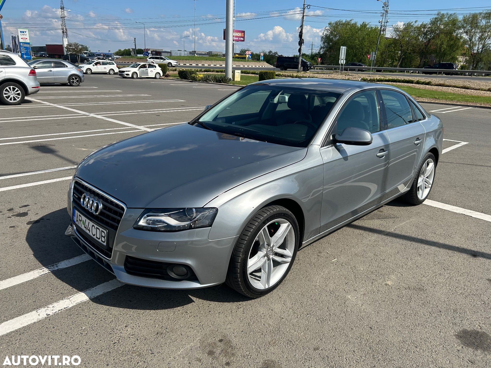 Audi A4 2.0 TDI DPF quattro Ambition - 1