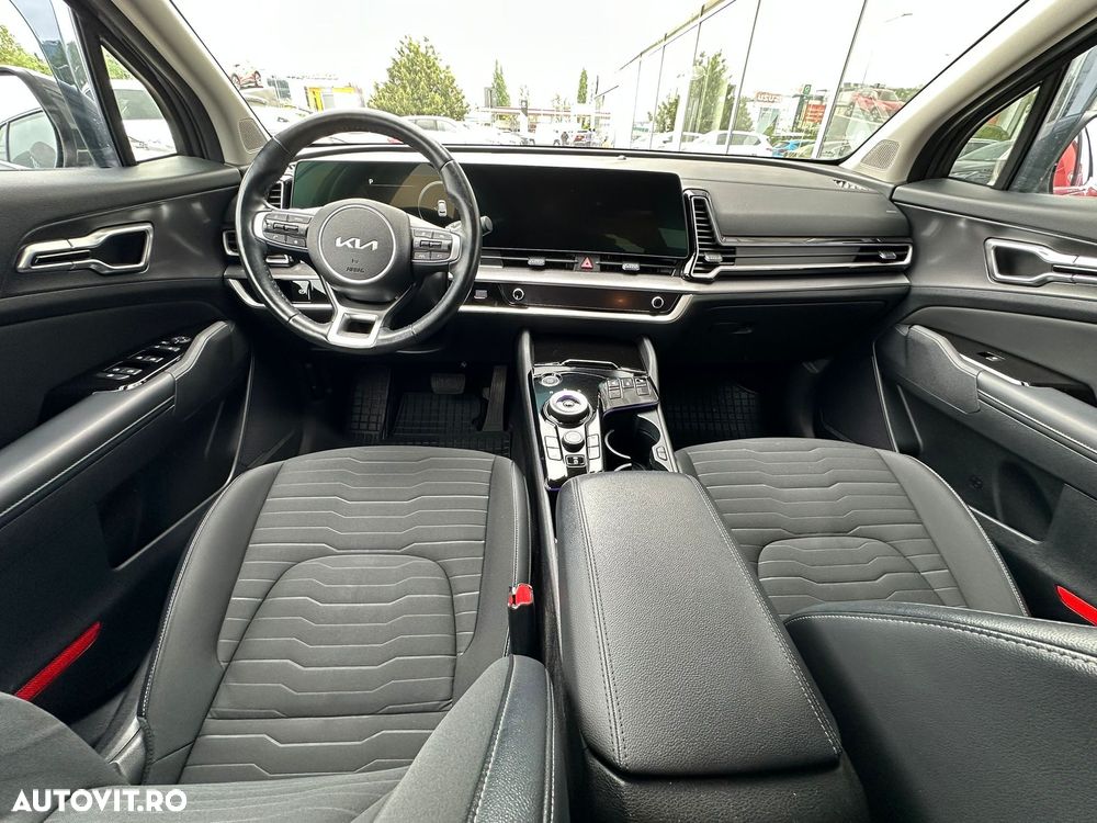 Kia Sportage 1.6 T-GDI MHEV 7DCT HP 4x2 Business Line - 8