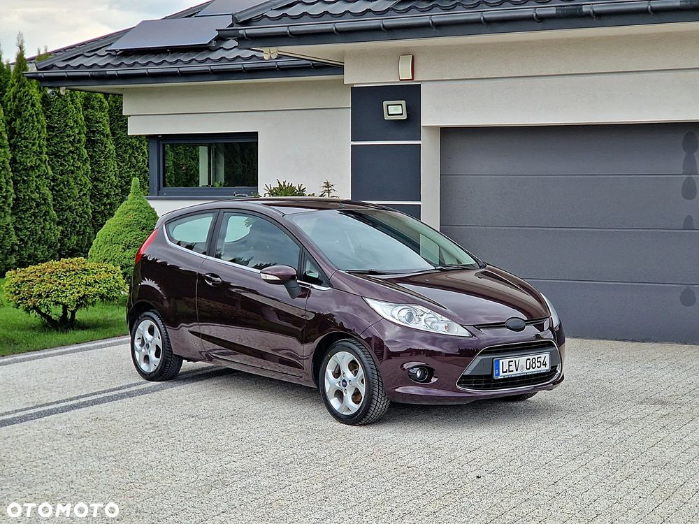 Ford Fiesta 1.25 Champions Edition - 21