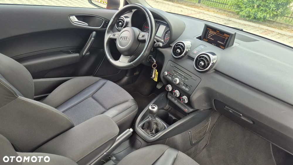 Audi A1 3-drzwiowe 1.6 TDI S line edition - 21