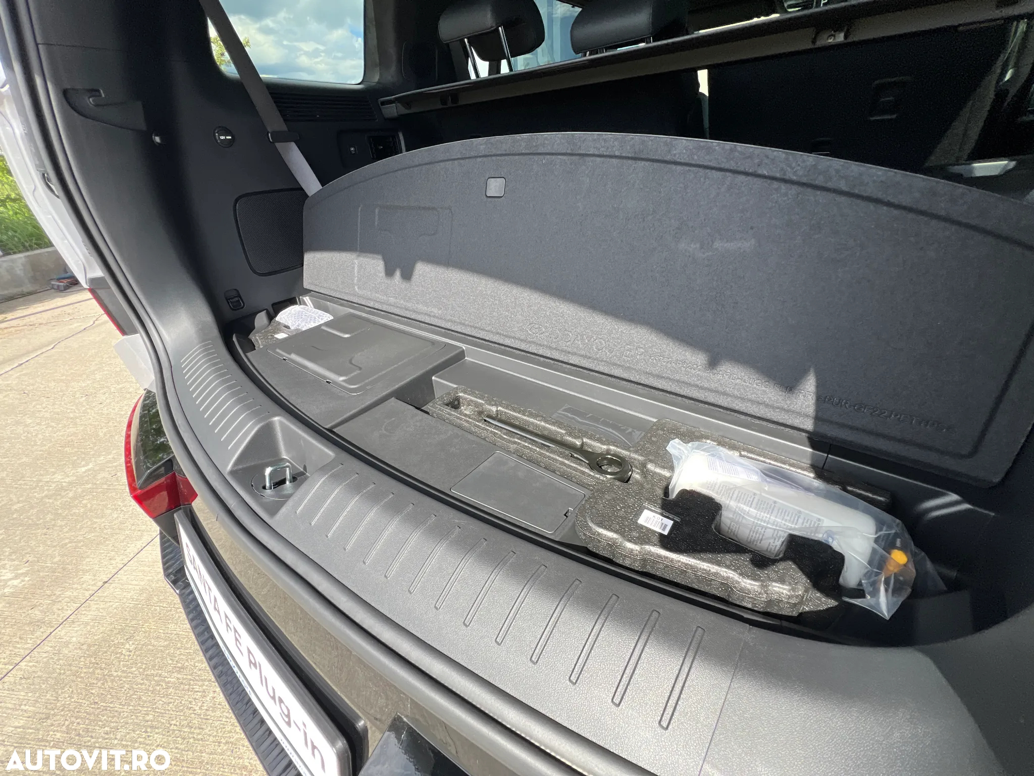 Hyundai Santa Fe 1.6 l 252 CP 4WD 6AT 7 locuri PHEV Calligraphy - 27