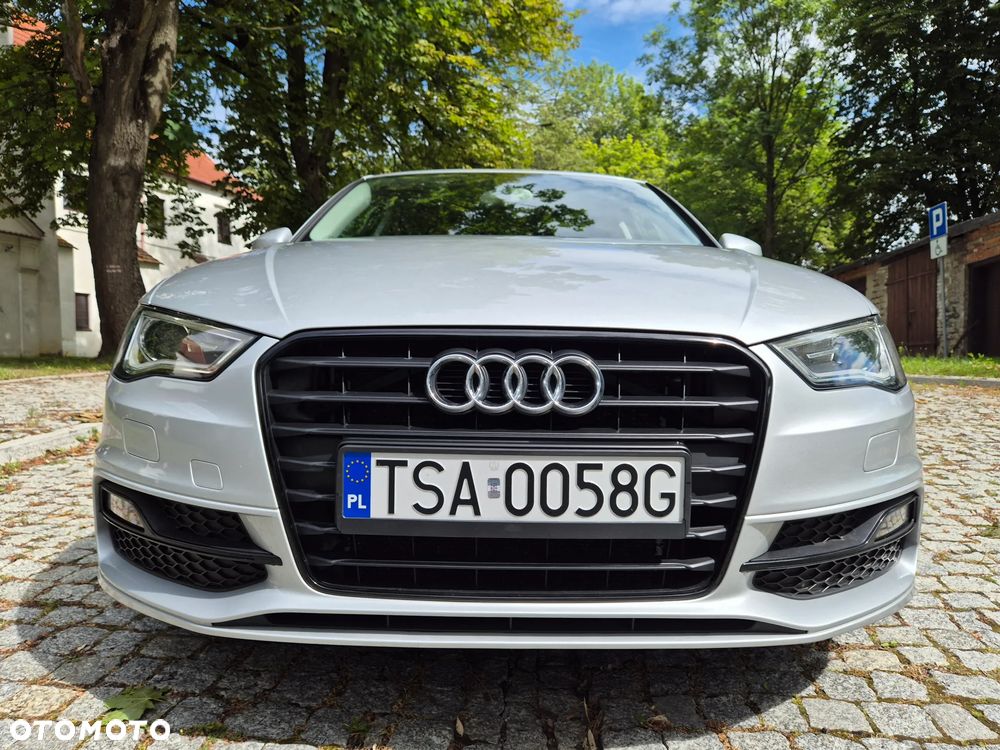 Audi A3 Sportback 2.0 TDI - 17
