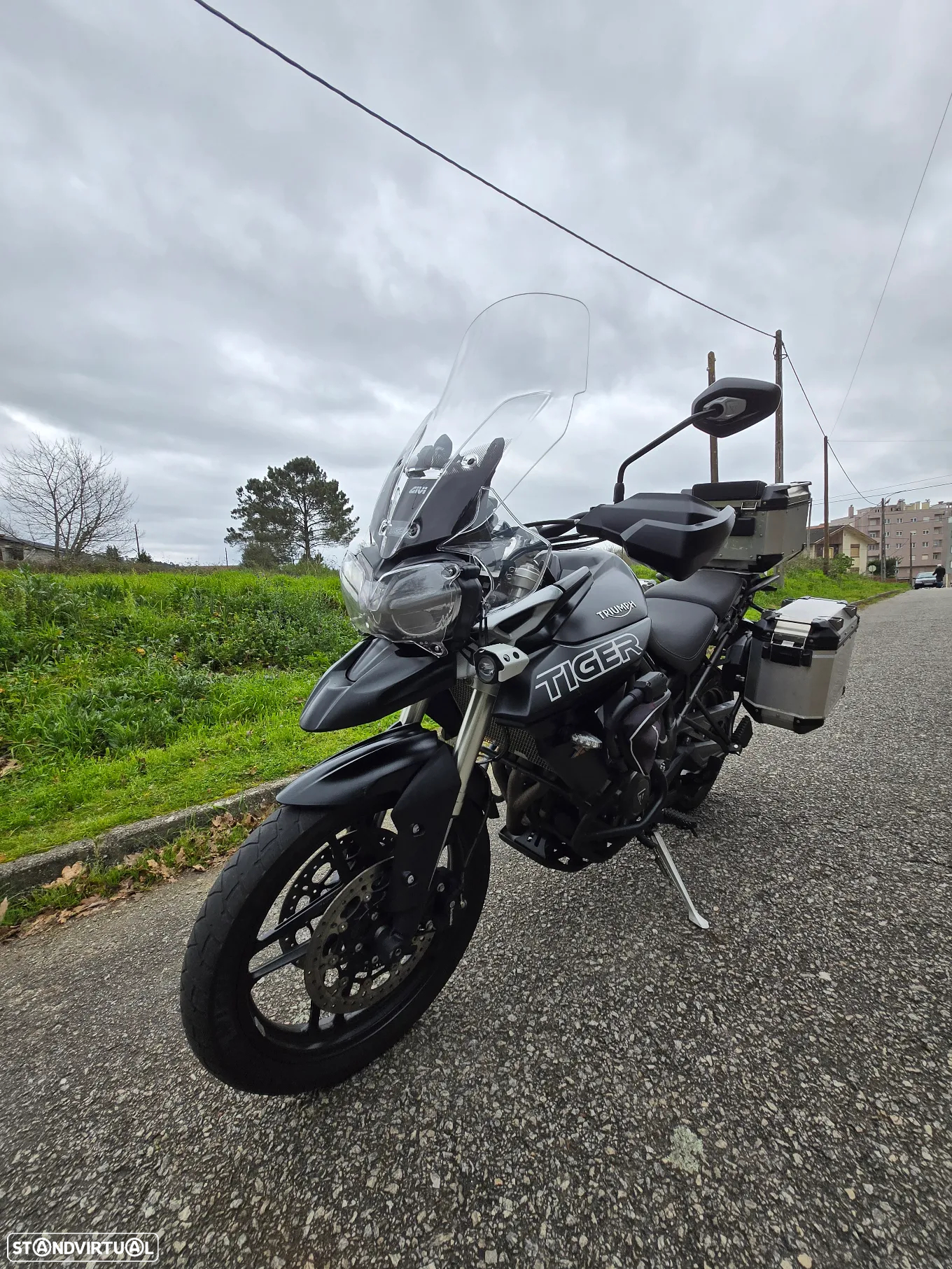 Triumph Tiger - 7
