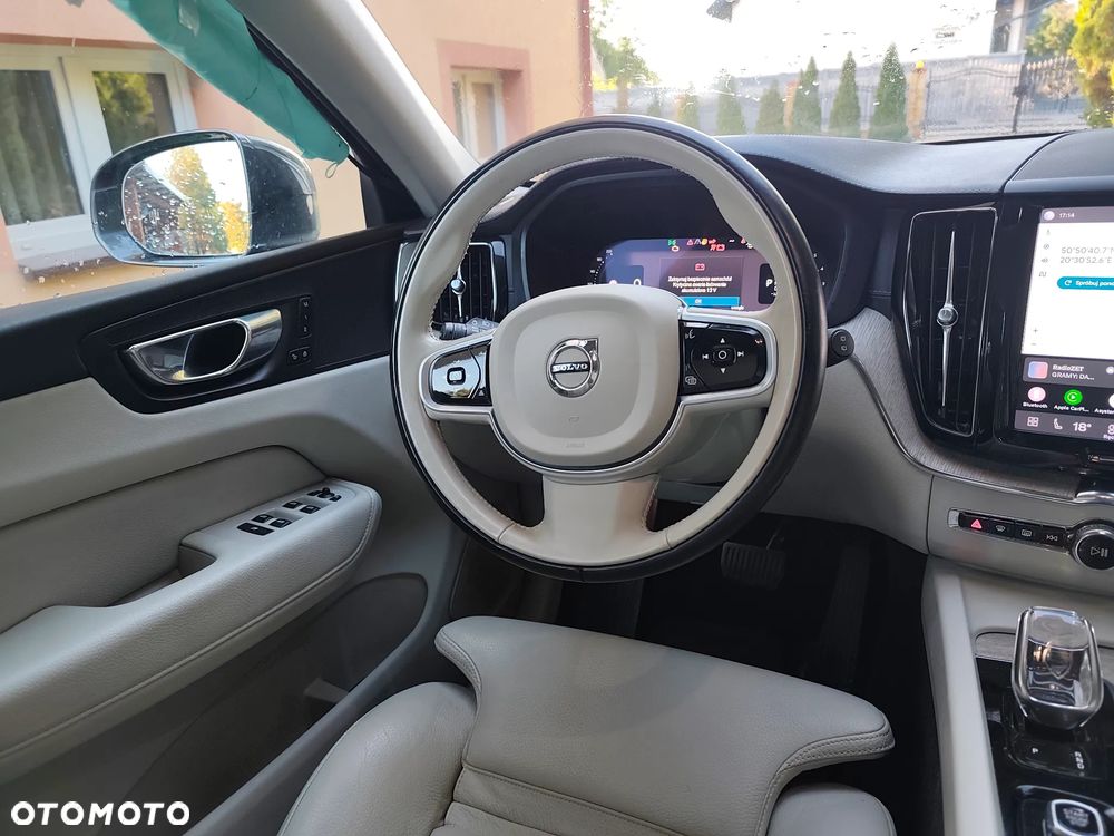 Volvo XC 60 - 18