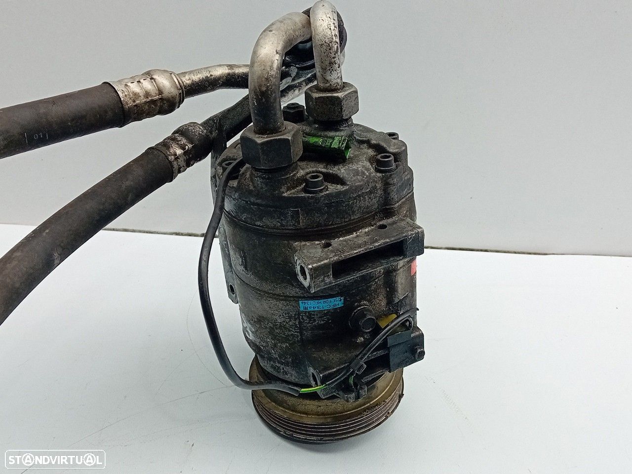 Compressor AC VOLKSWAGEN Passat (3B2) - 1