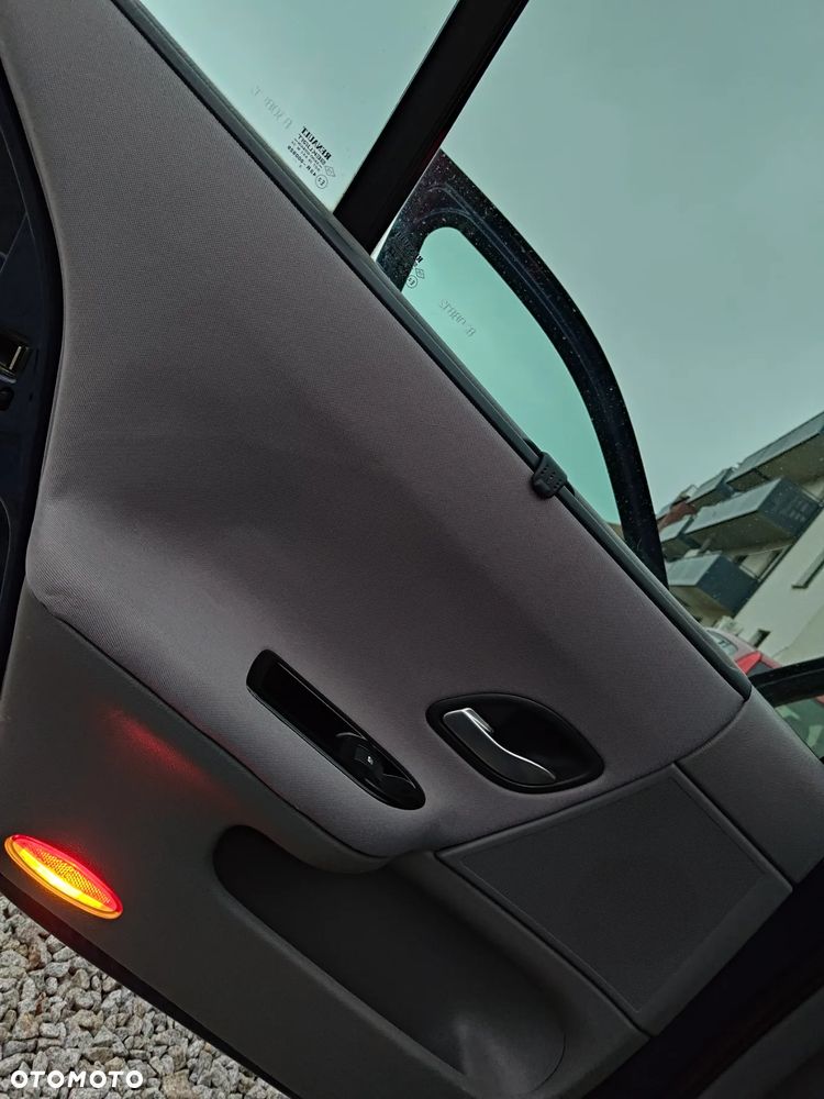 Renault Laguna 1.6 Expression - 28