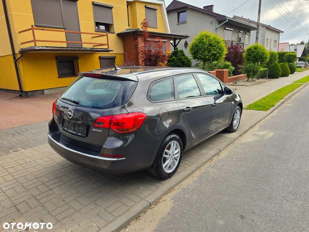 Opel Astra - 4