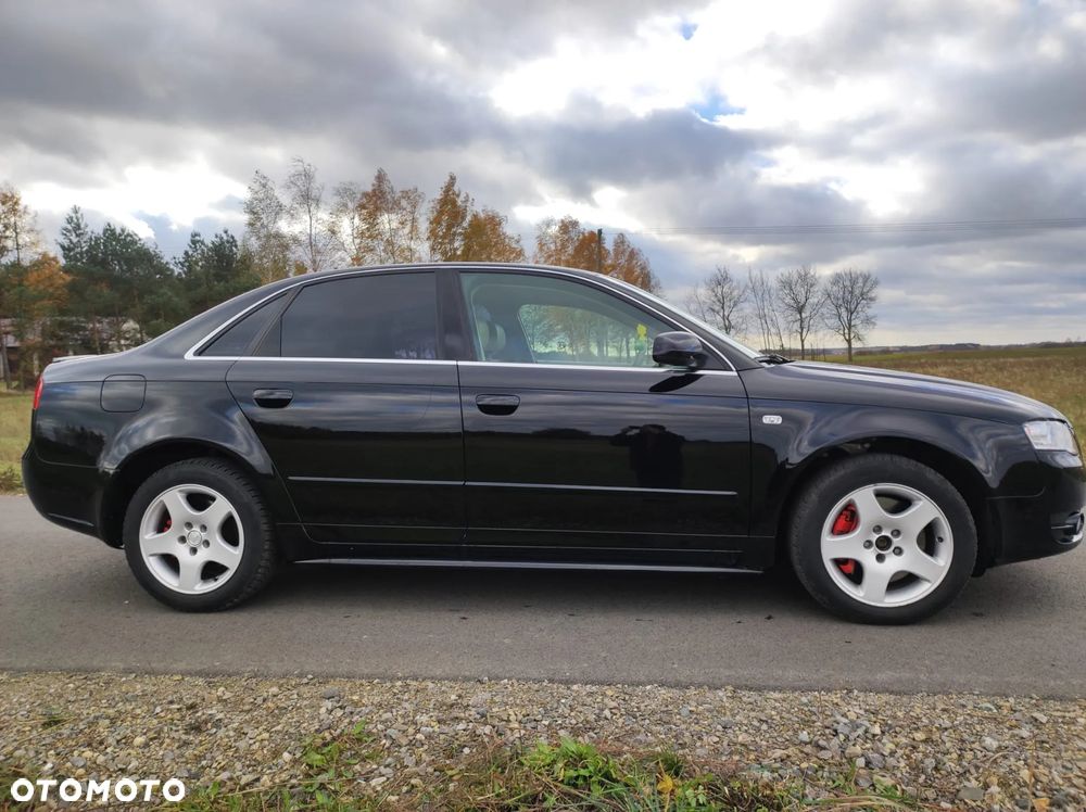 Audi A4 Limousine - 7