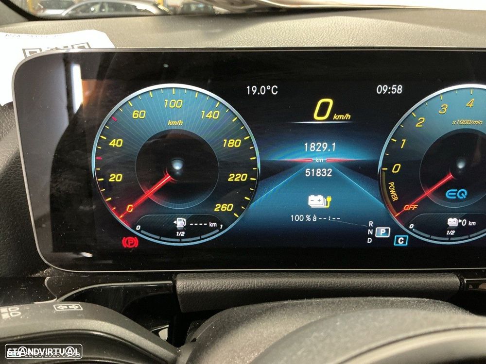 Mercedes-Benz GLA 250 - 4