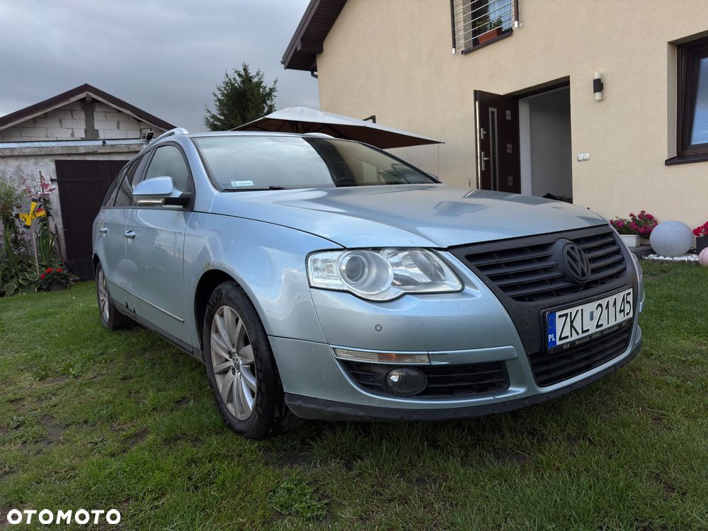 Volkswagen Passat - 2