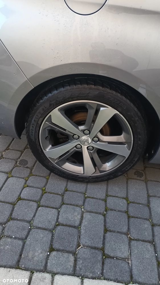 Peugeot 308 - 9