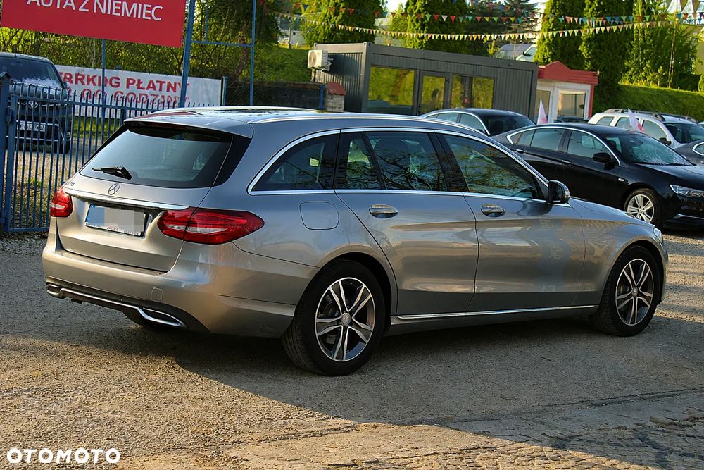 Mercedes-Benz Klasa C - 12