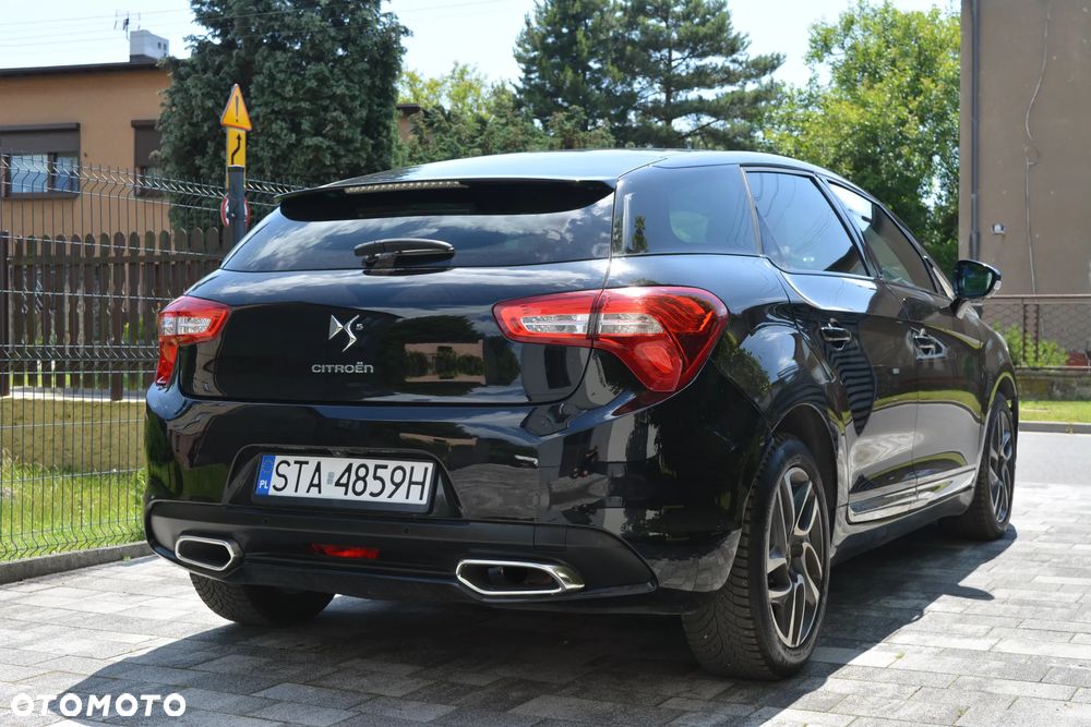 Citroën DS5 e-HDi 115 EGS6 Chic - 16