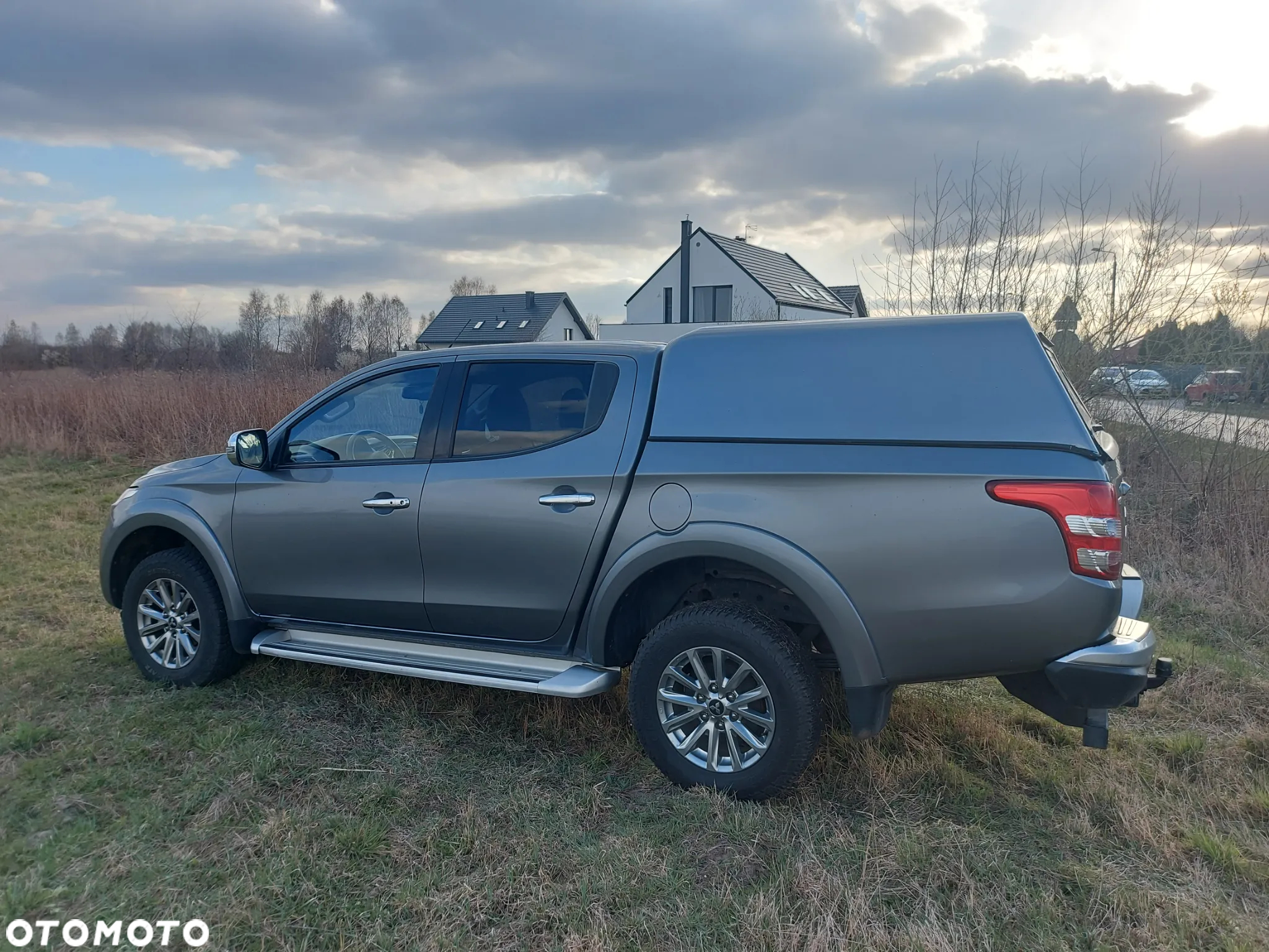 Mitsubishi L200 2.4 d DC Black Edition EU6 - 16