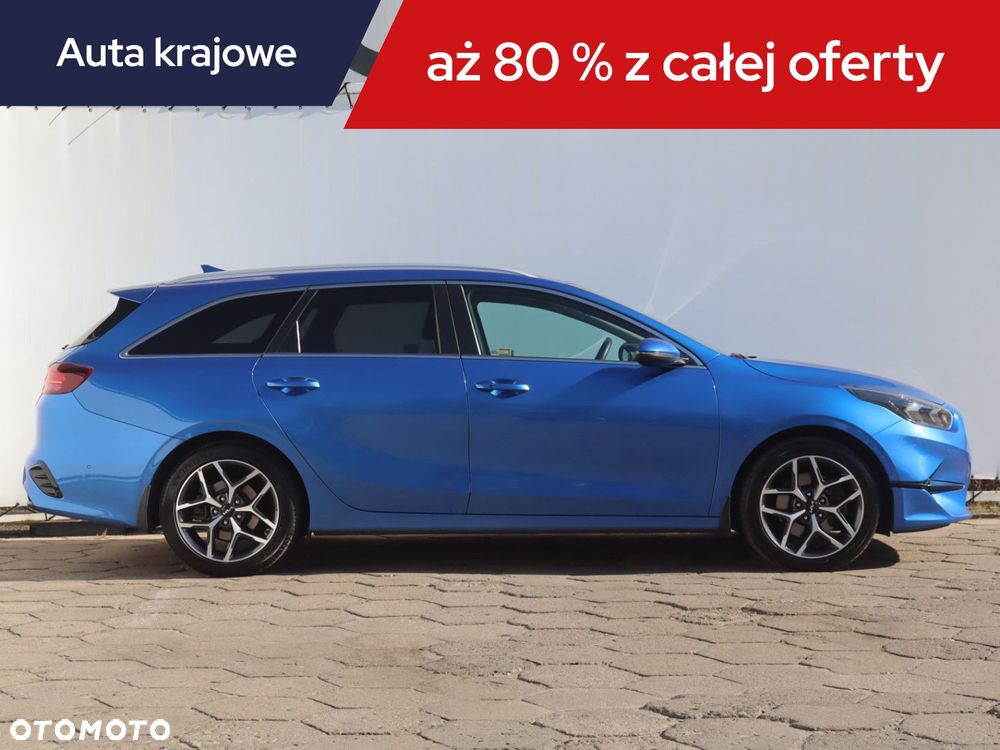 Kia Ceed - 8