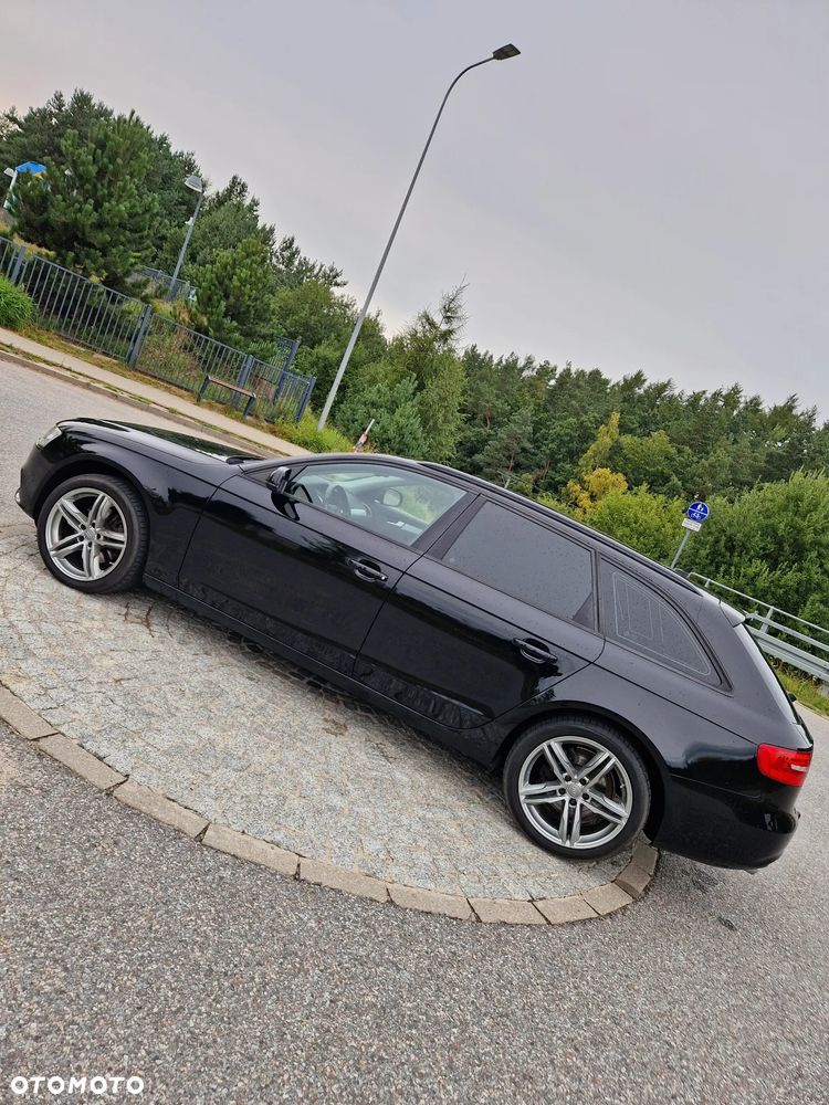 Audi A4 Avant 2.0 TDI Quattro S tronic - 31
