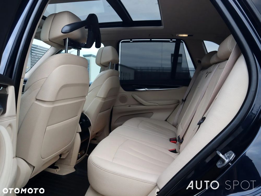 BMW X5 xDrive25d - 39