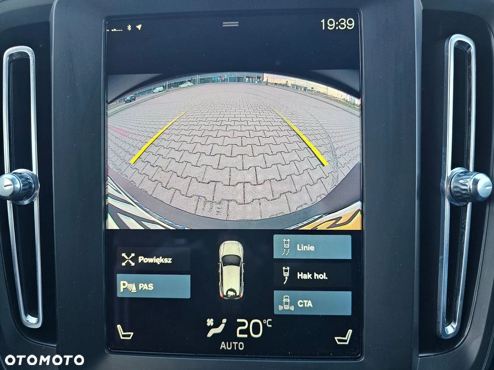 Volvo XC 40 T2 Essential - 26