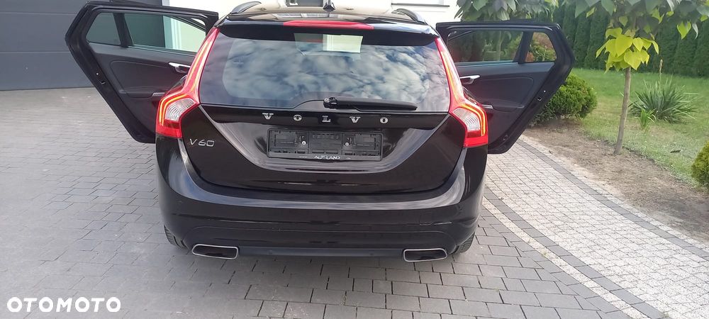 Volvo V60 D5 Geartronic Ocean Race - 31