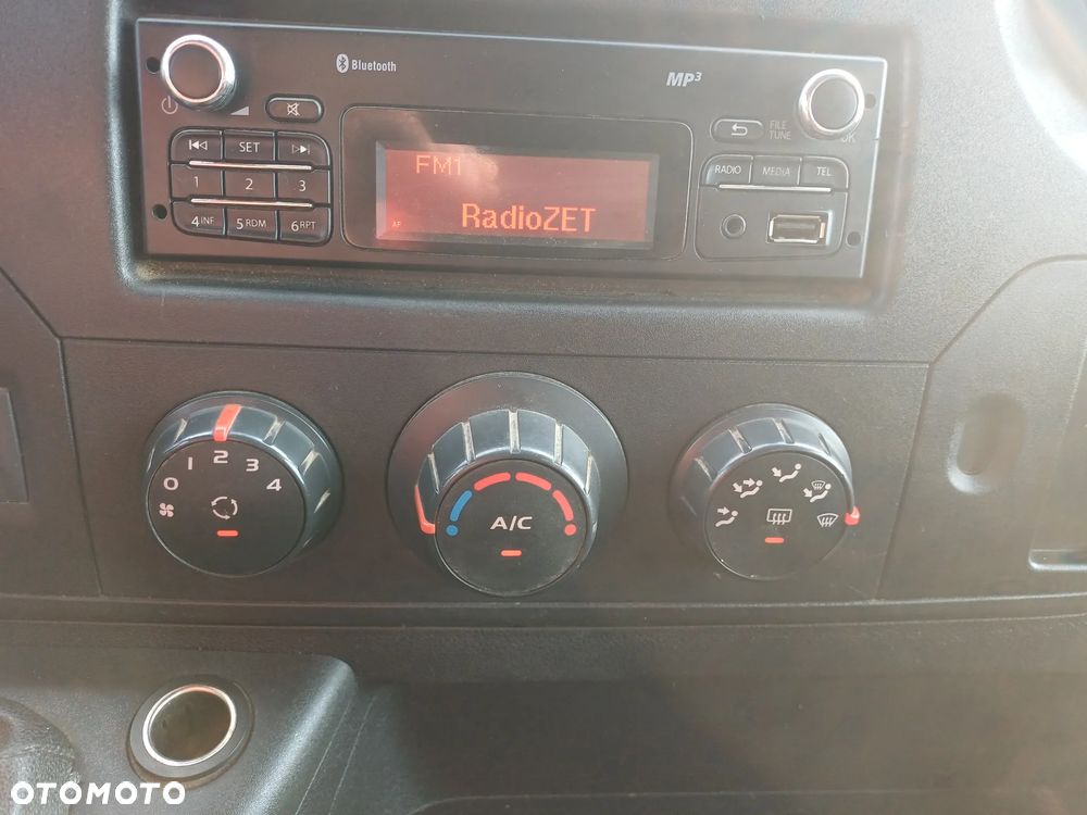Renault Master - 11