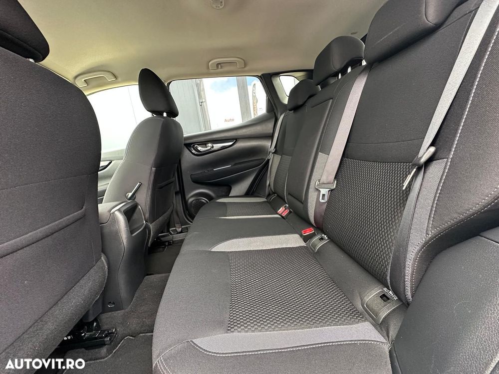 Nissan Qashqai - 11