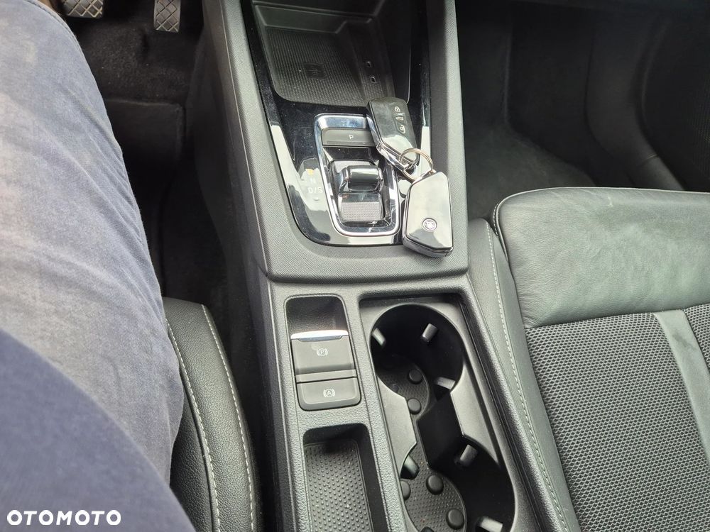 Skoda Octavia 2.0 TDI DSG Exclusive Plus - 13