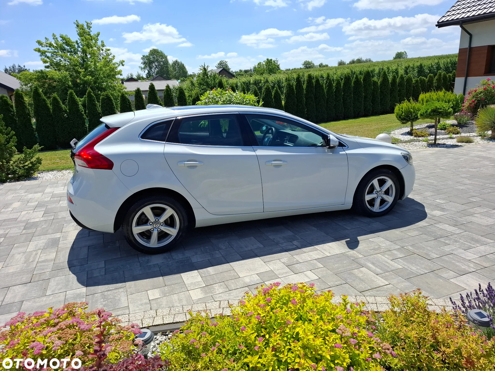 Volvo V40 D2 Momentum - 14
