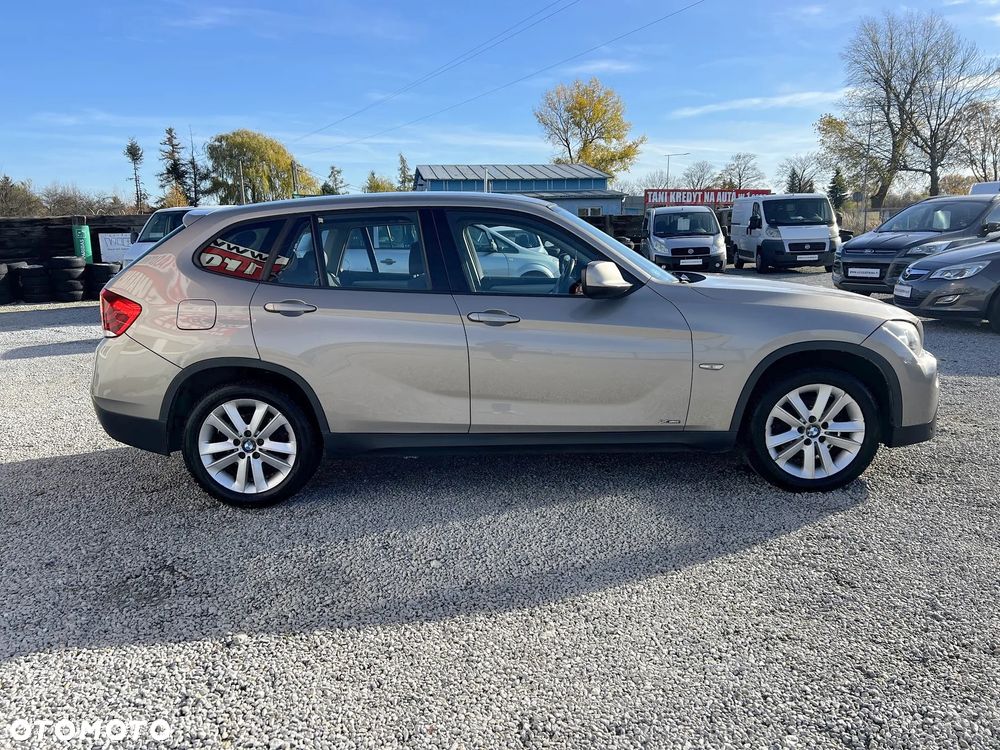 BMW X1 xDrive18d - 8
