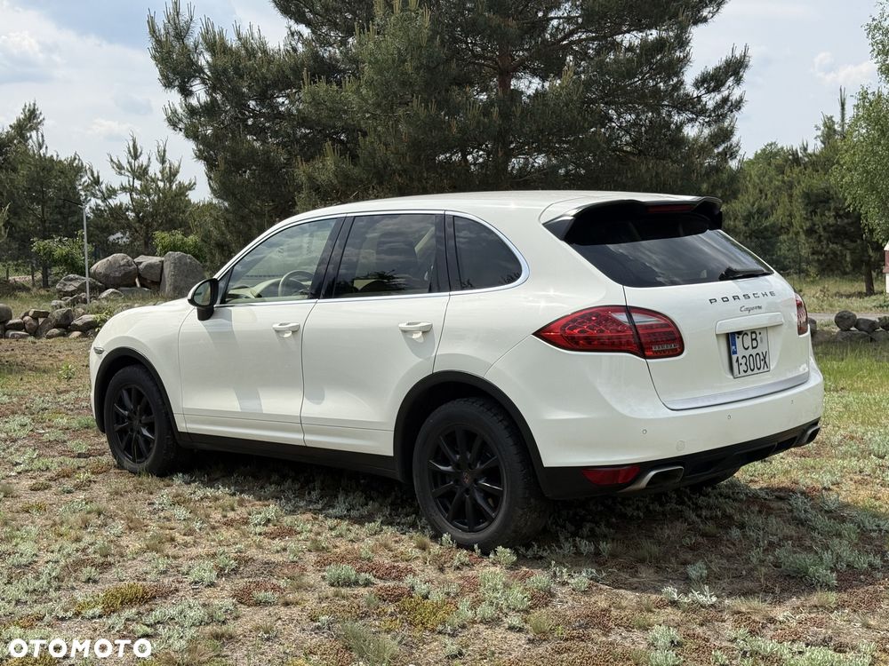 Porsche Cayenne - 6