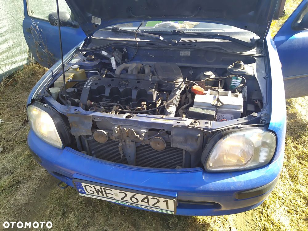 Nissan Micra 1.5 D - 11