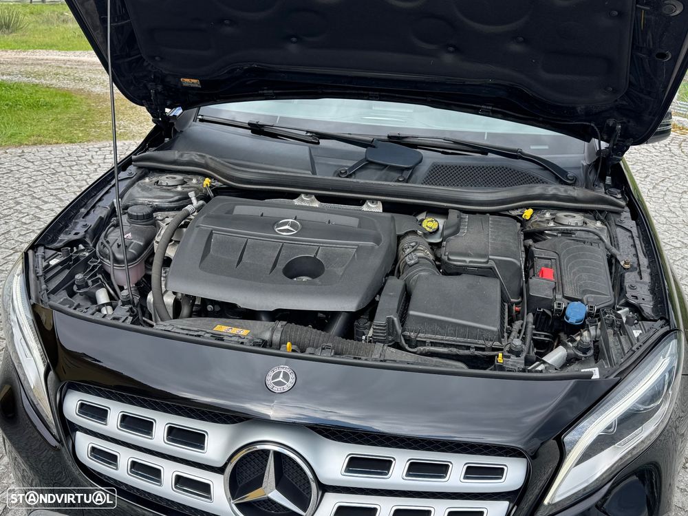 Mercedes-Benz GLA 180 (CDI) d Urban - 26