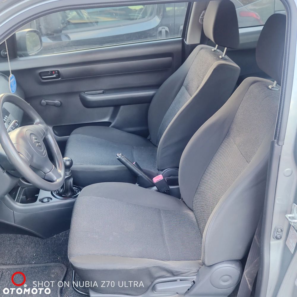 Suzuki Swift - 19