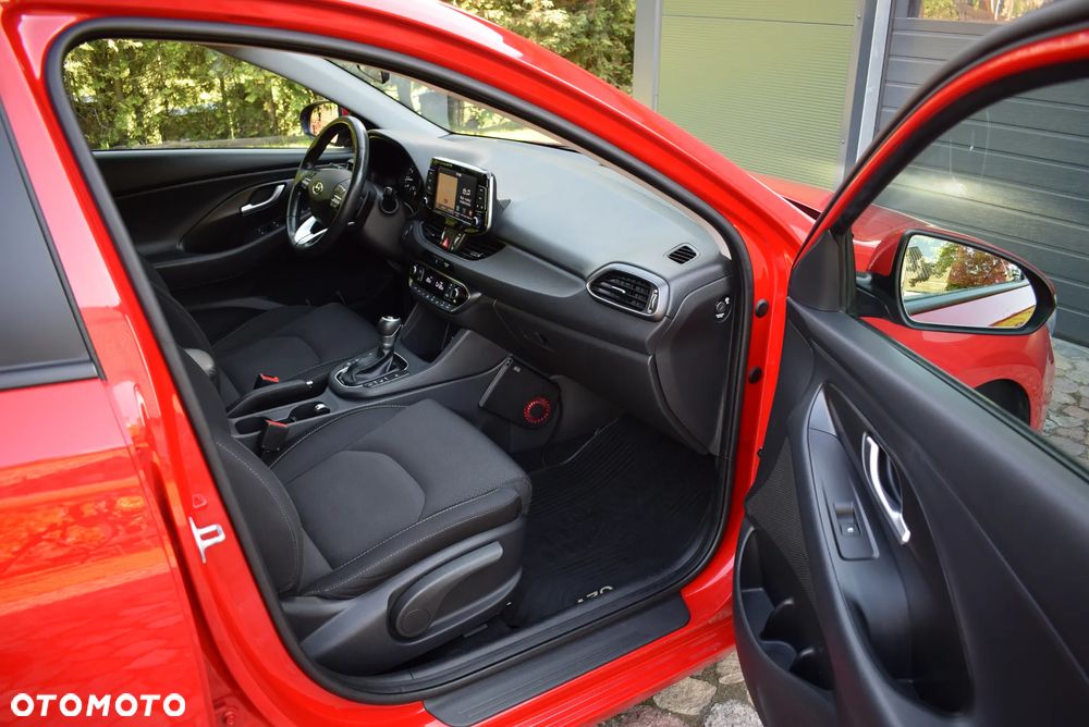 Hyundai i30 - 32