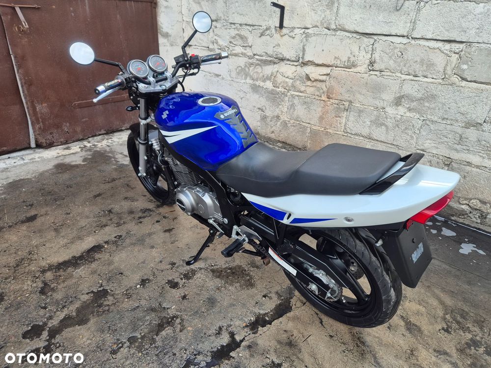 Suzuki GS - 2