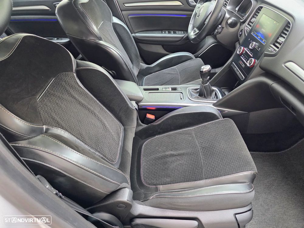 Renault Mégane Sport Tourer 1.5 dCi Intens - 46