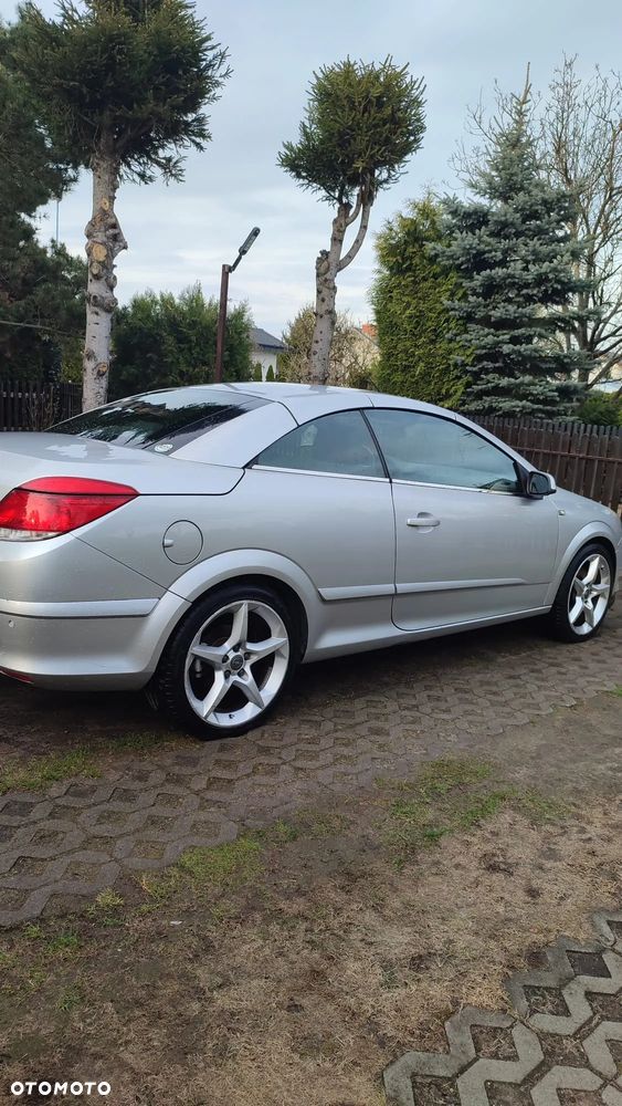 Opel Astra 1.9 CDTI Cosmo - 13