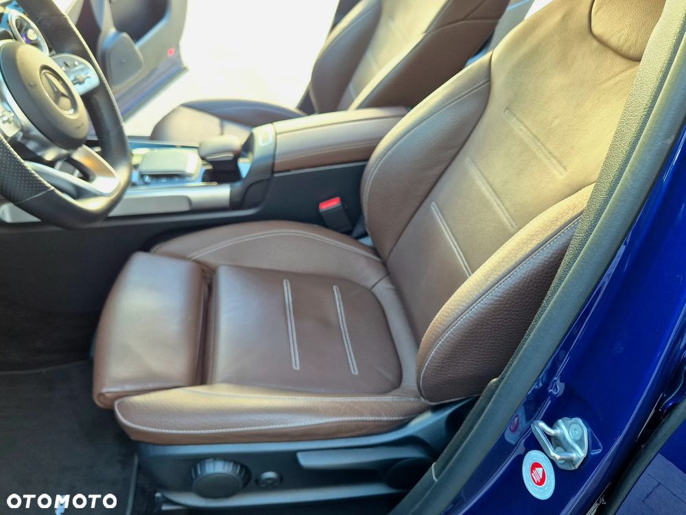 Mercedes-Benz GLB 220 d 4-Matic AMG Line 8G-DCT - 15