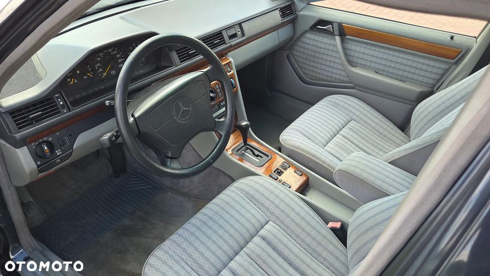 Mercedes-Benz W124 (1984-1993) - 9