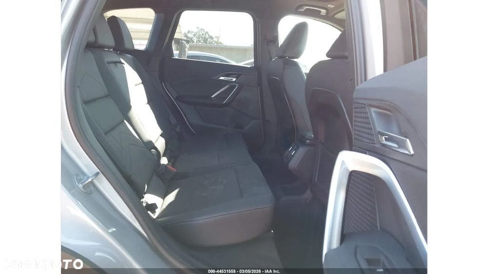 BMW X1 - 11