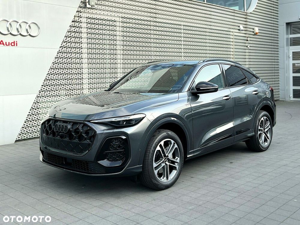 Audi Q5 Sportback - 6