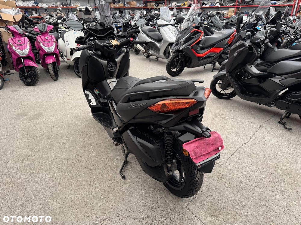 Yamaha X-max - 5
