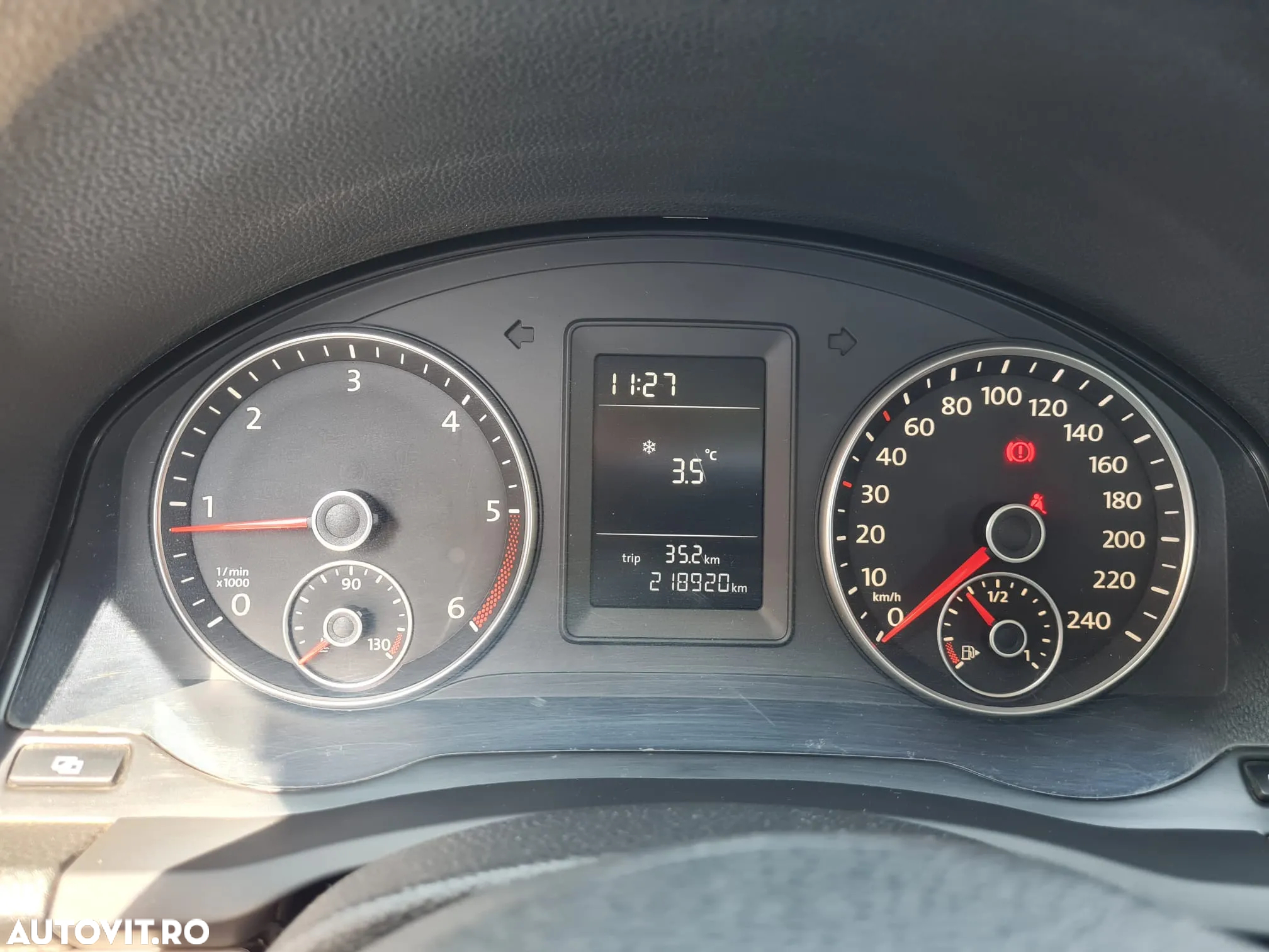 Volkswagen Jetta 1.6 TDI DPF Highline - 3