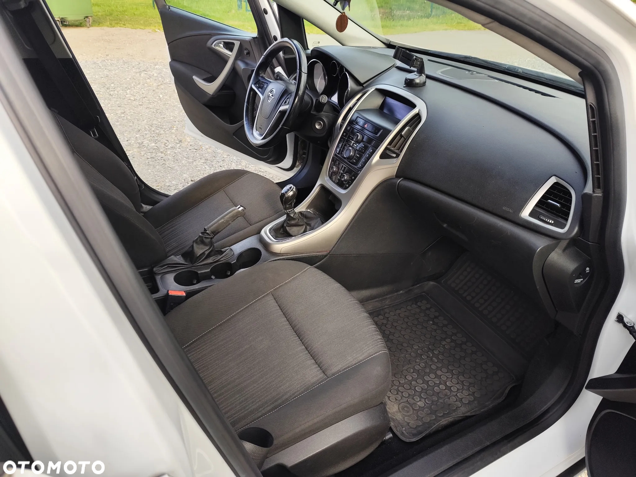 Opel Astra - 16
