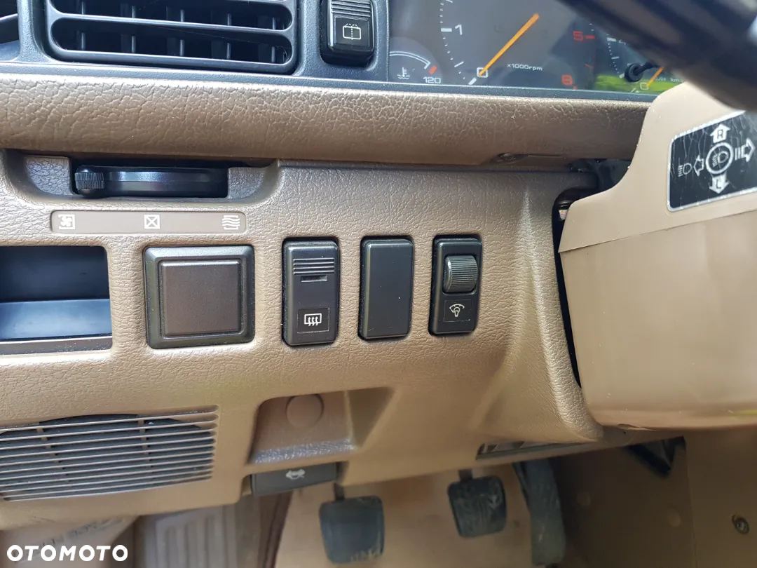 Mazda 626 2.0 D GLX - 8