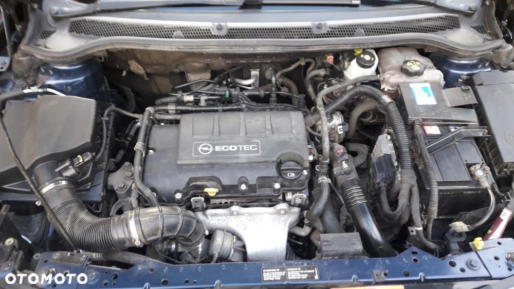 Opel Astra 1.4 Turbo Active - 27