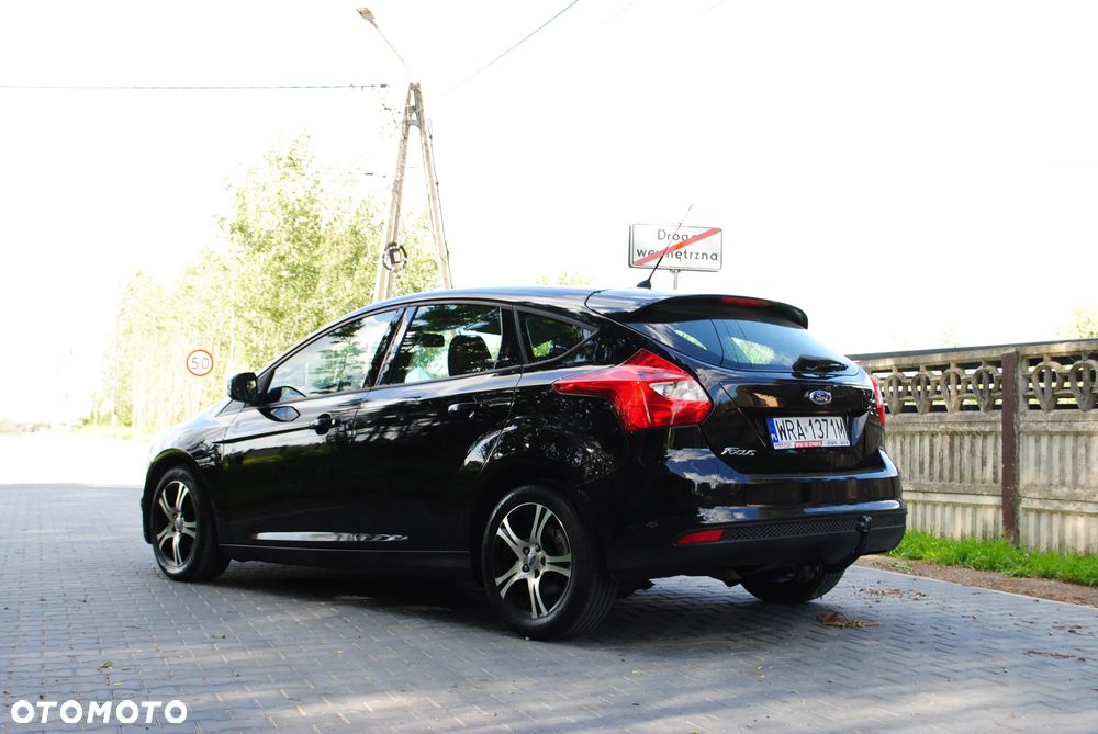 Ford Focus 1.6 TDCi DPF Titanium - 6