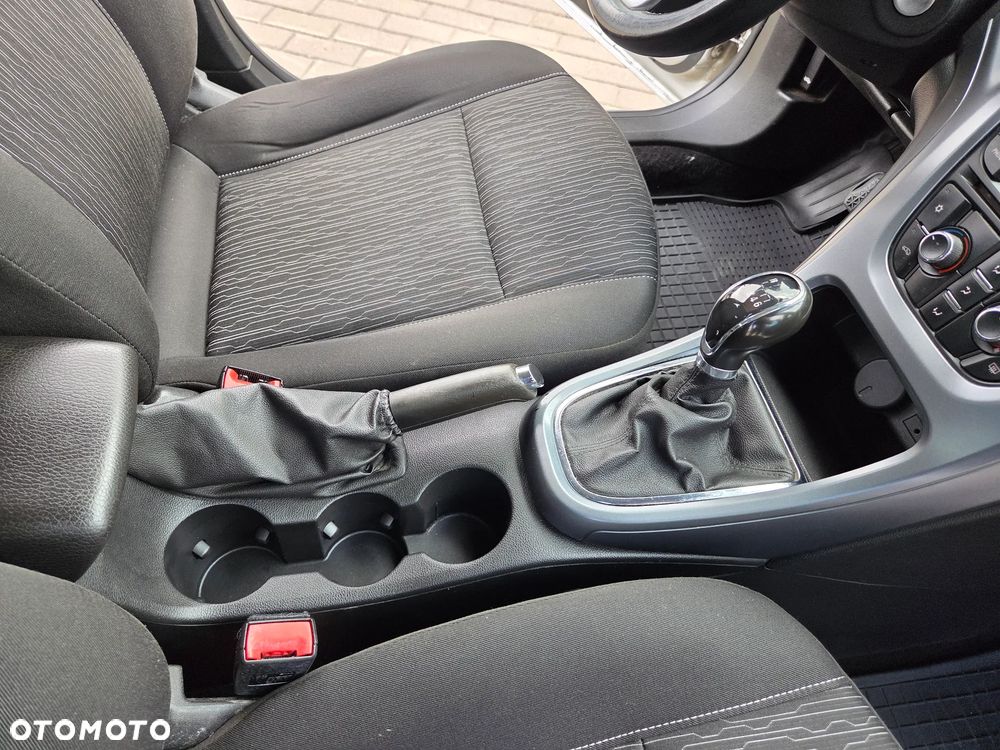 Opel Astra 1.7 CDTI Enjoy - 26